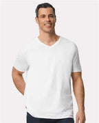 Gildan Softstyle V-Neck T-Shirt